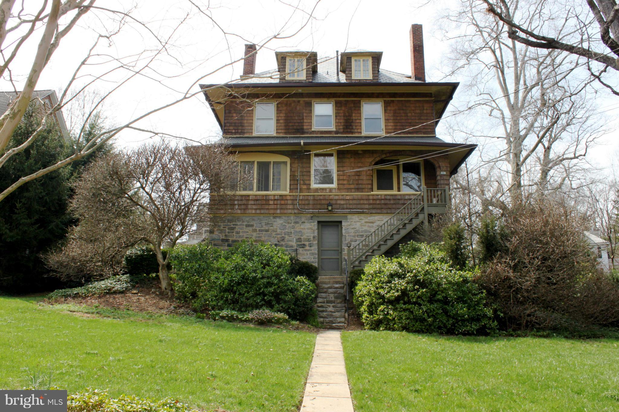 ROLAND PARK - Residential