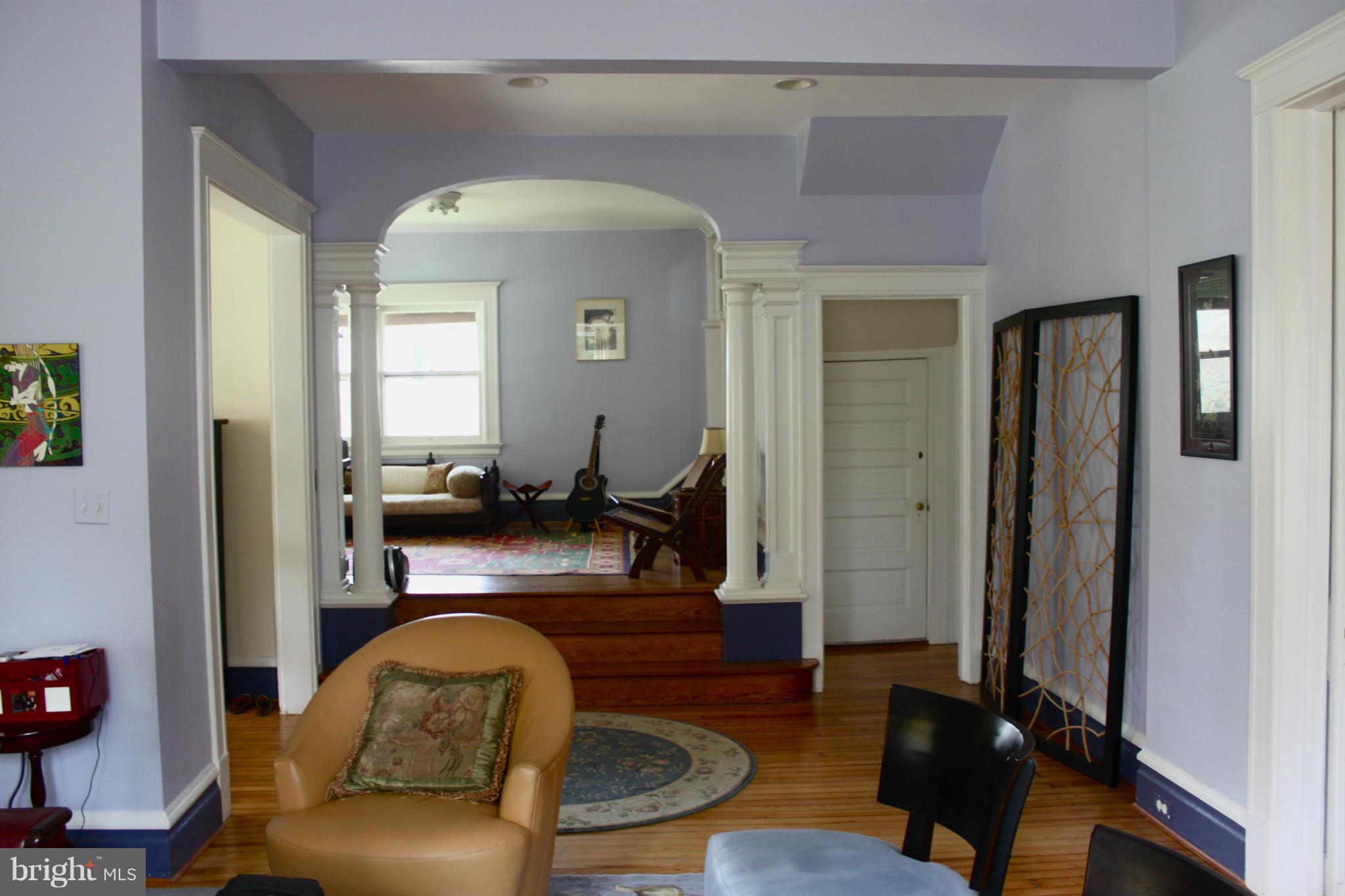 ROLAND PARK - Residential