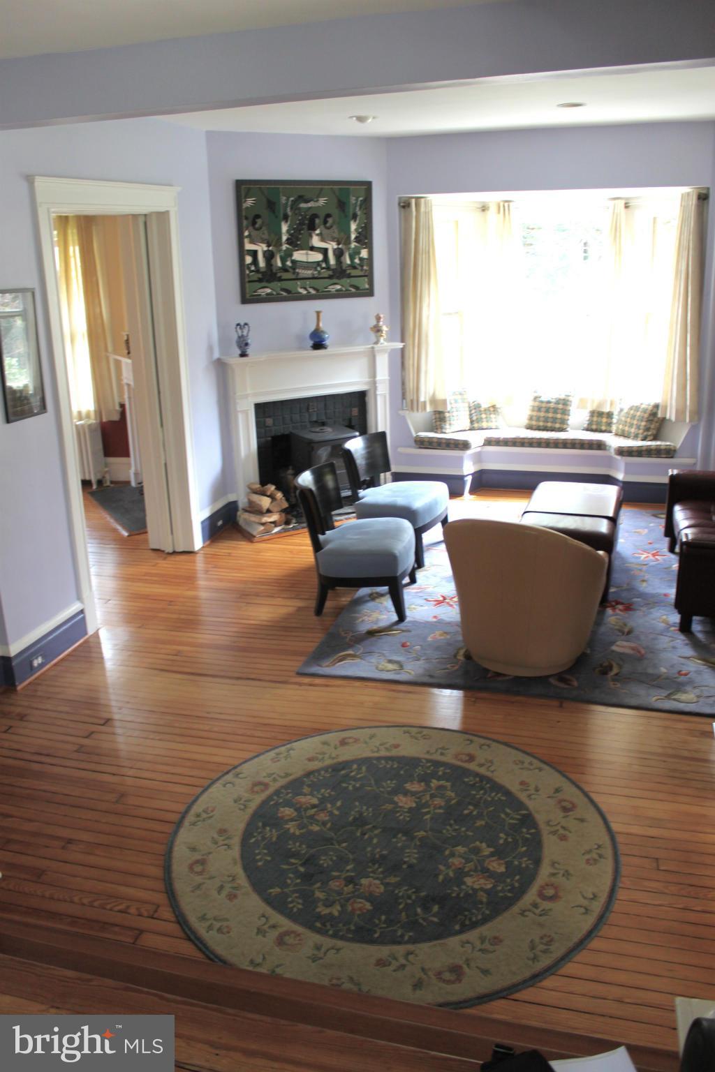 ROLAND PARK - Residential