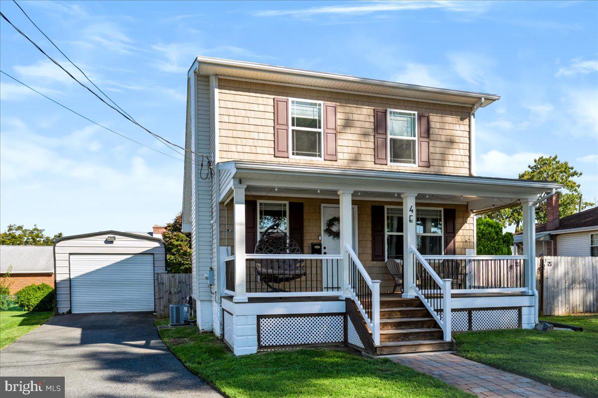 4 E KEYSTONE AVENUE