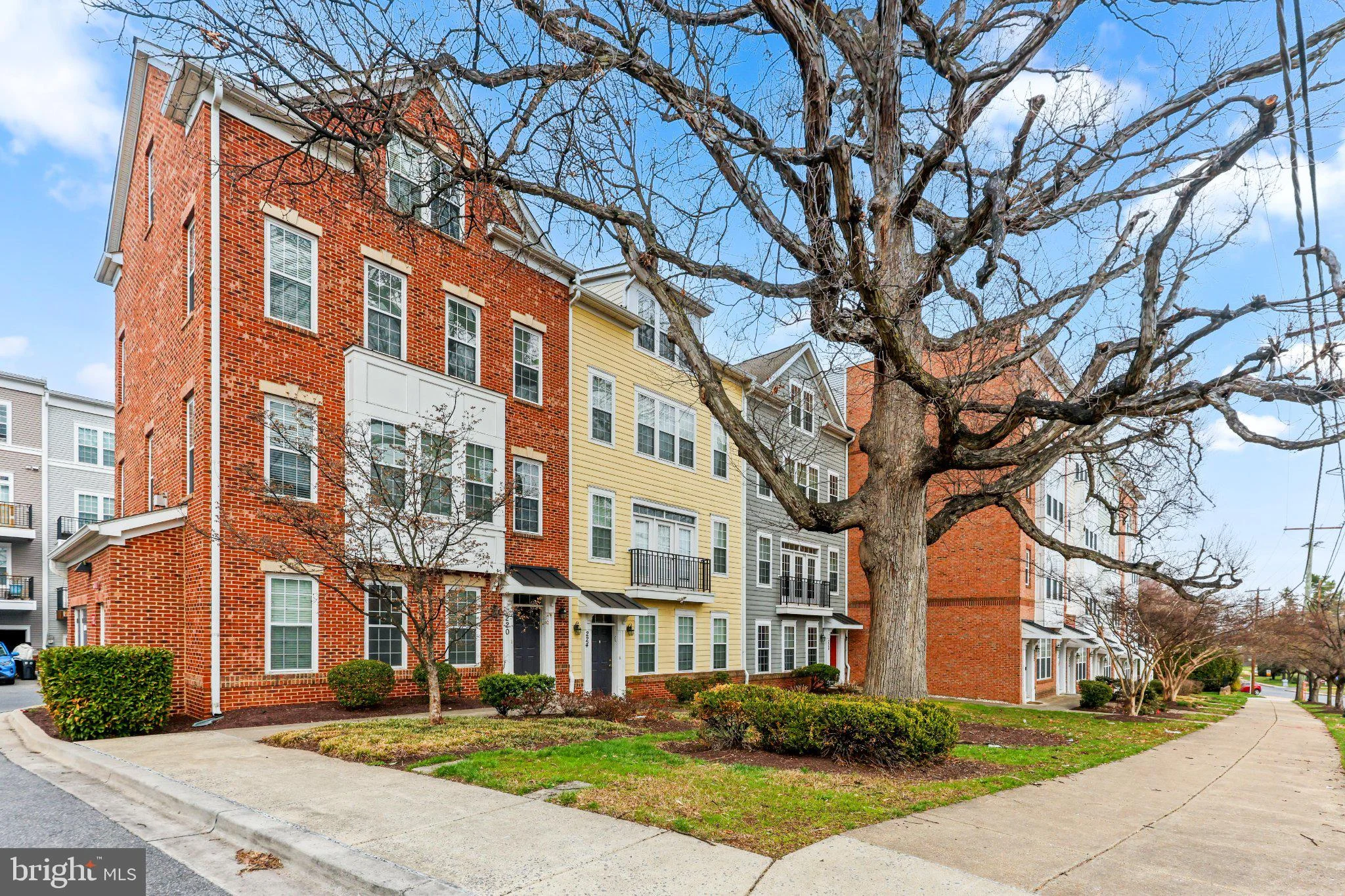 224 N Summit Avenue Unit 28-224