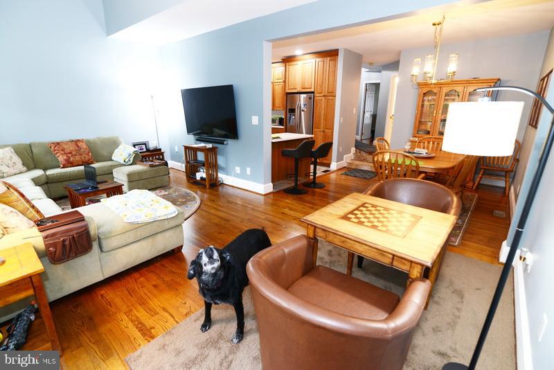 THE HAMPTONS - Residential Lease