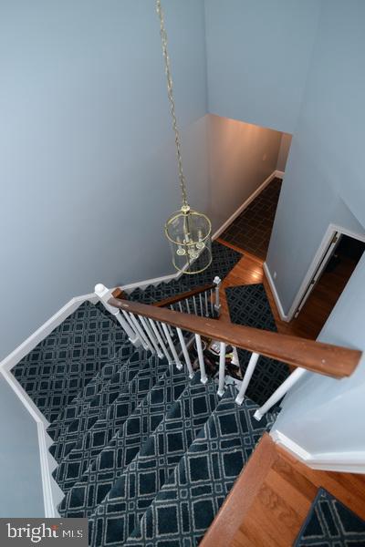 THE HAMPTONS - Residential Lease