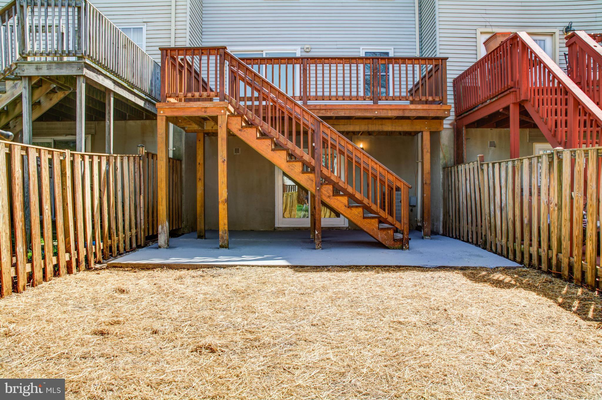 ELIZABETHS LANDING - Residential