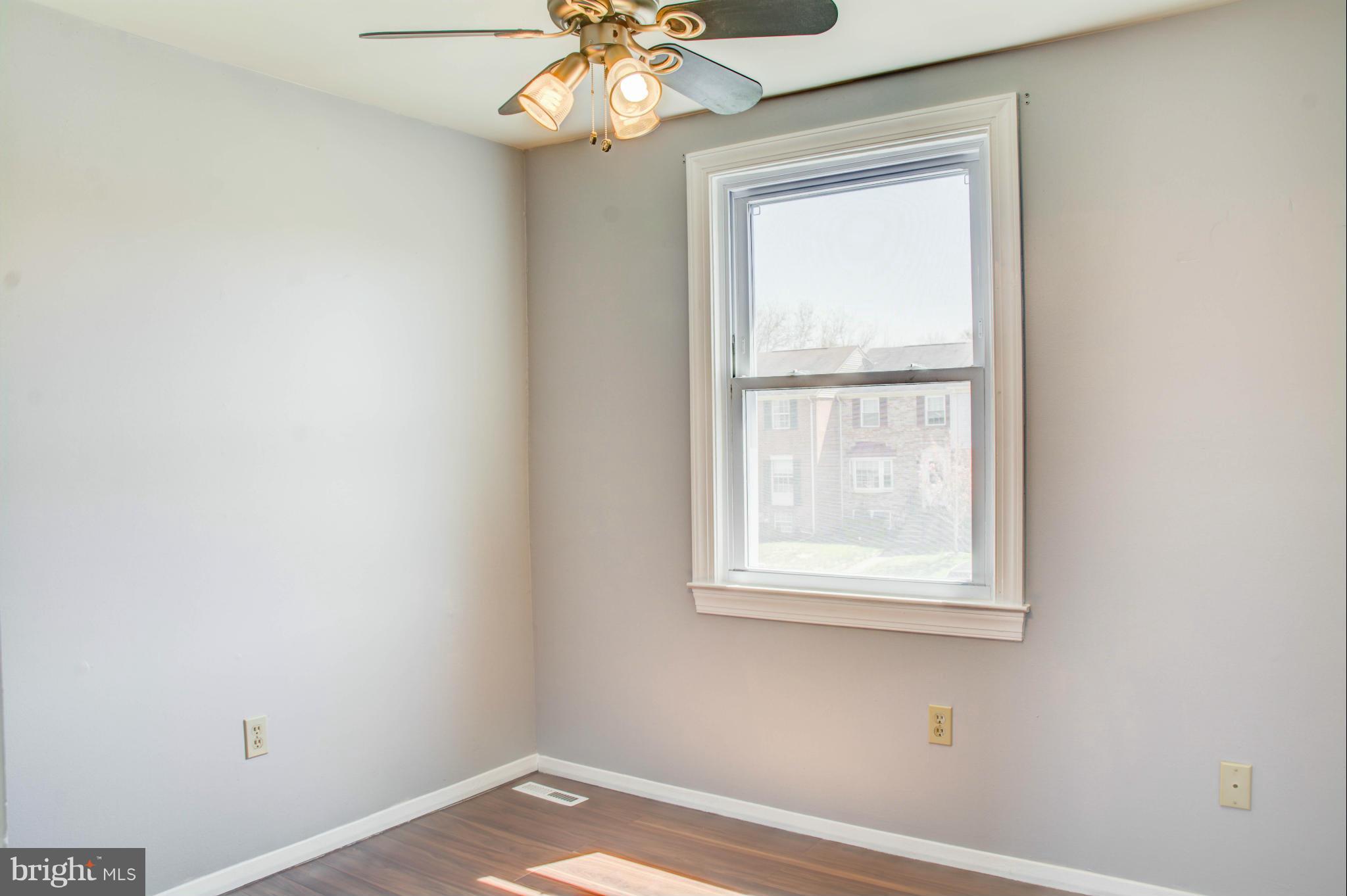 ELIZABETHS LANDING - Residential