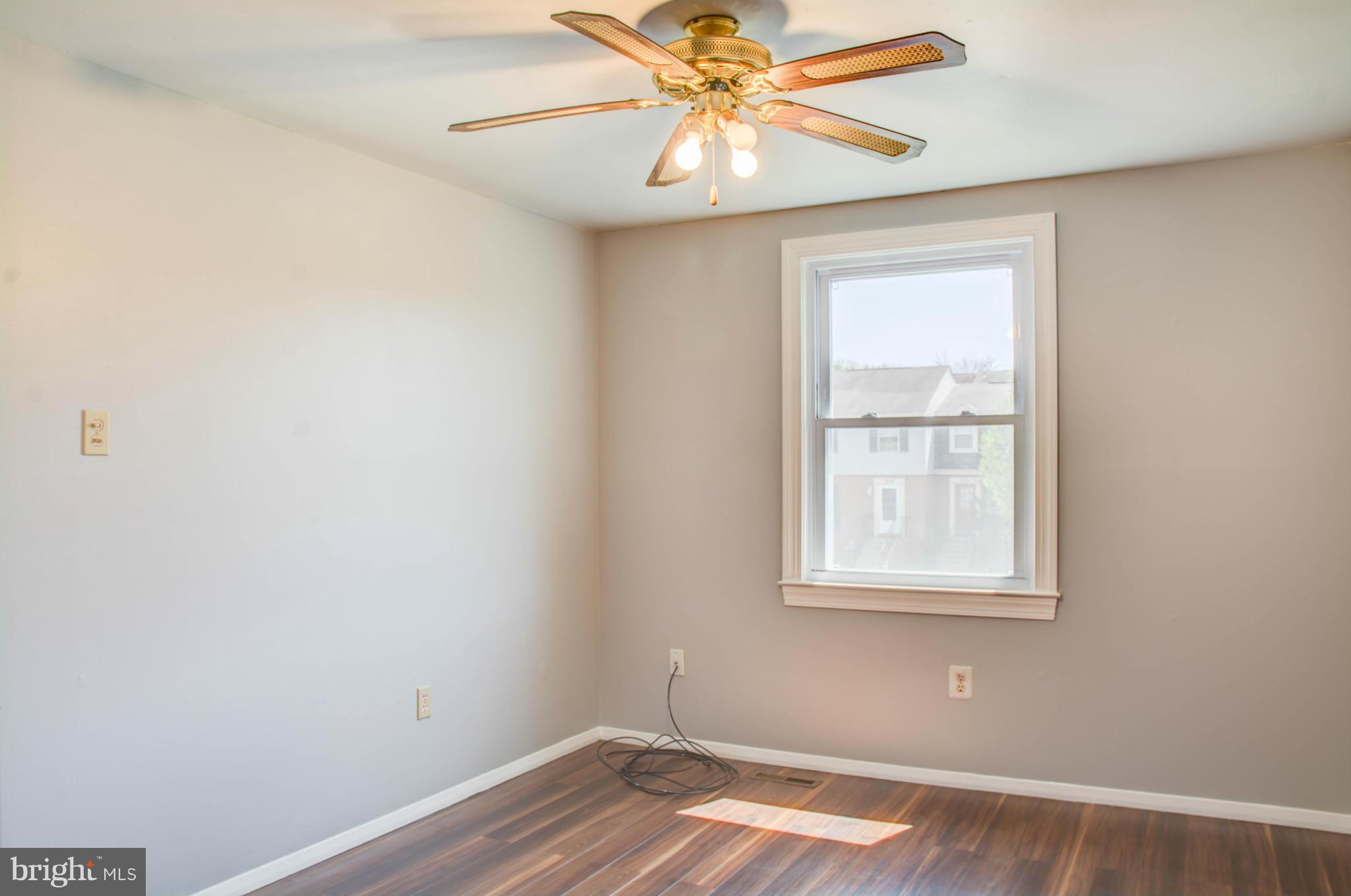 ELIZABETHS LANDING - Residential