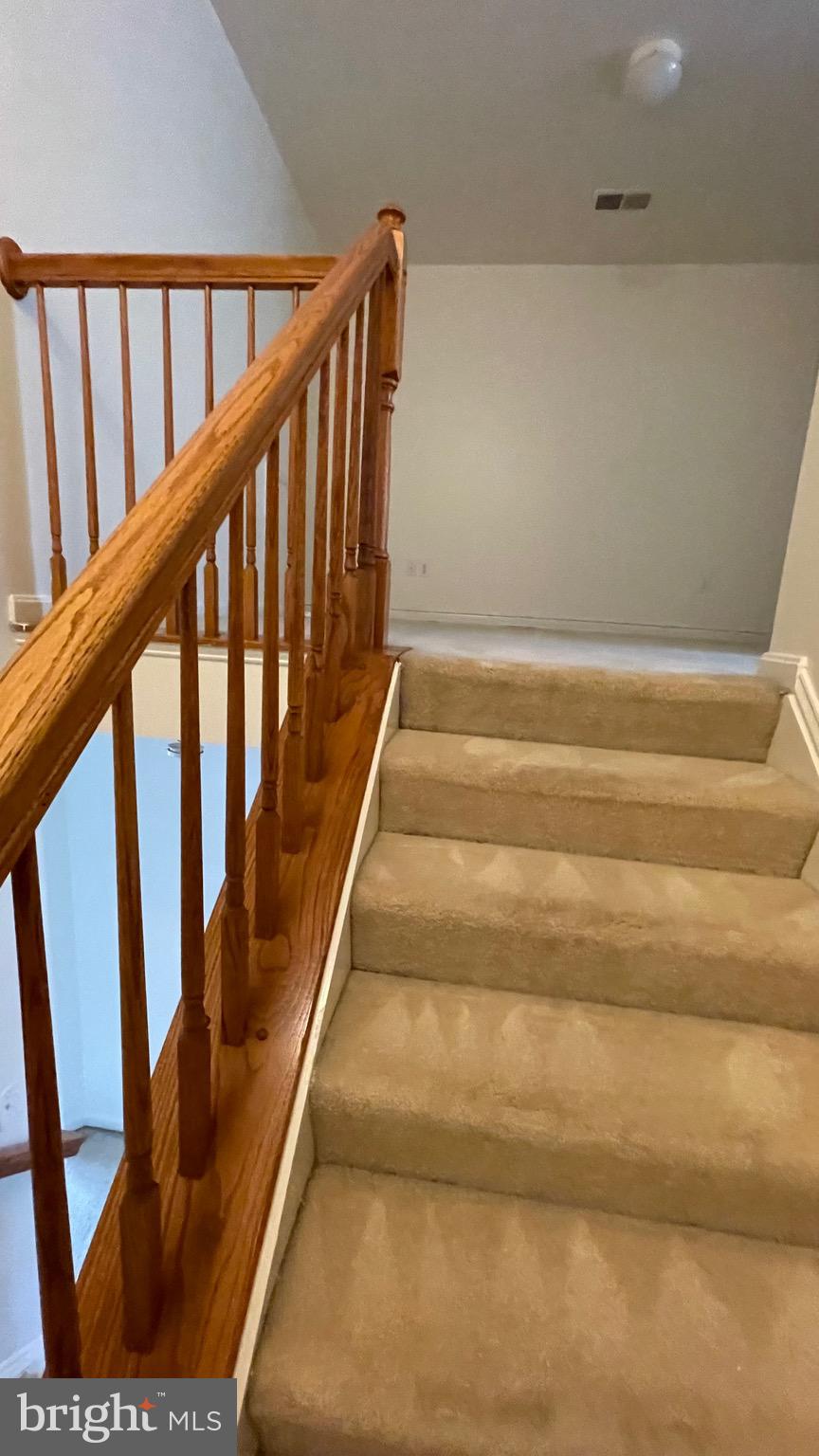 PATRIOT SQUARE - Residential Lease