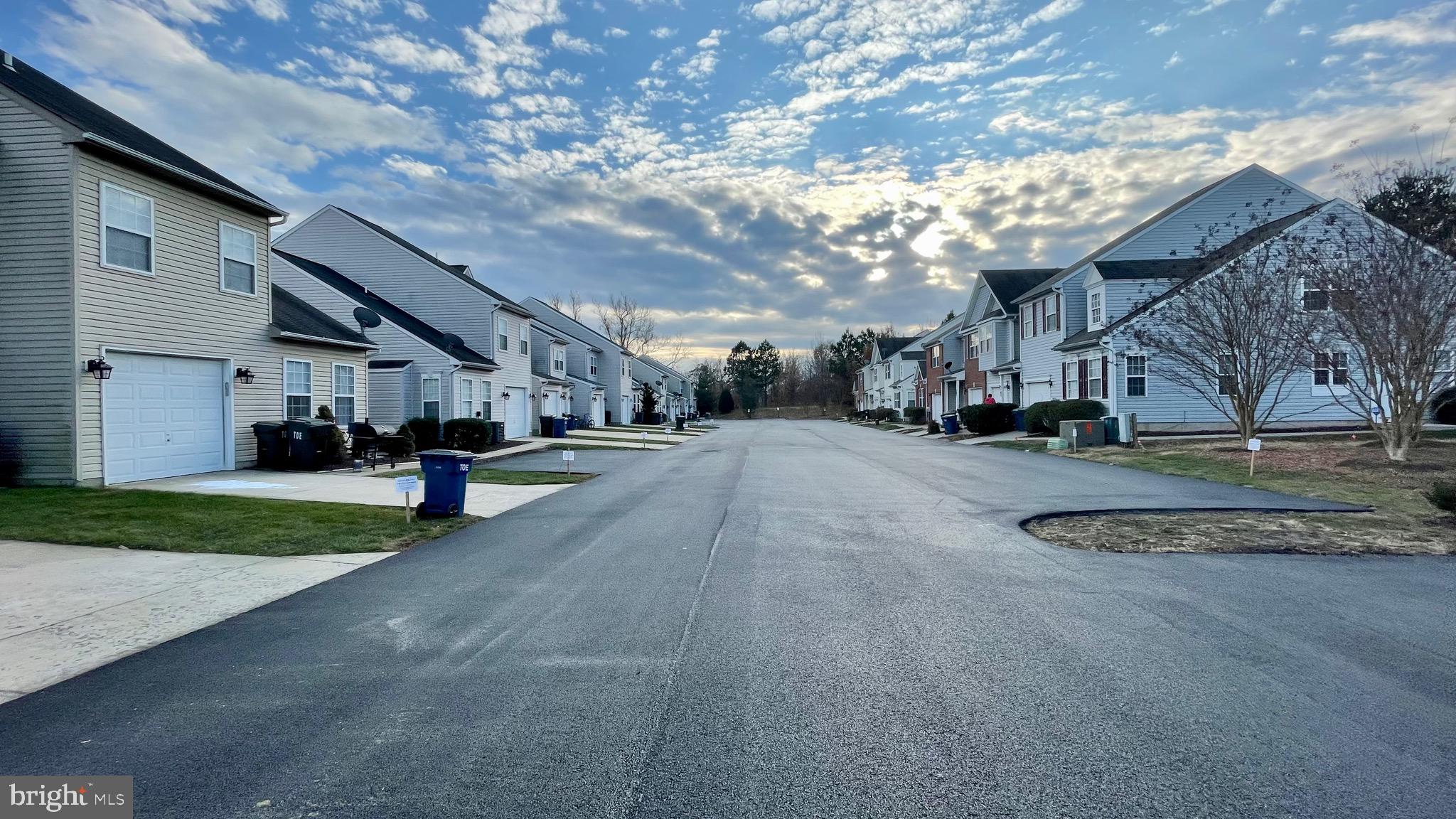 PATRIOT SQUARE - Residential Lease