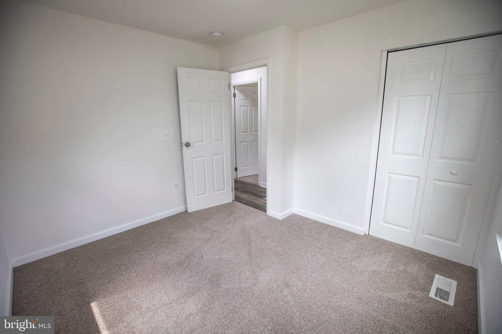 SUBURBIA - Residential