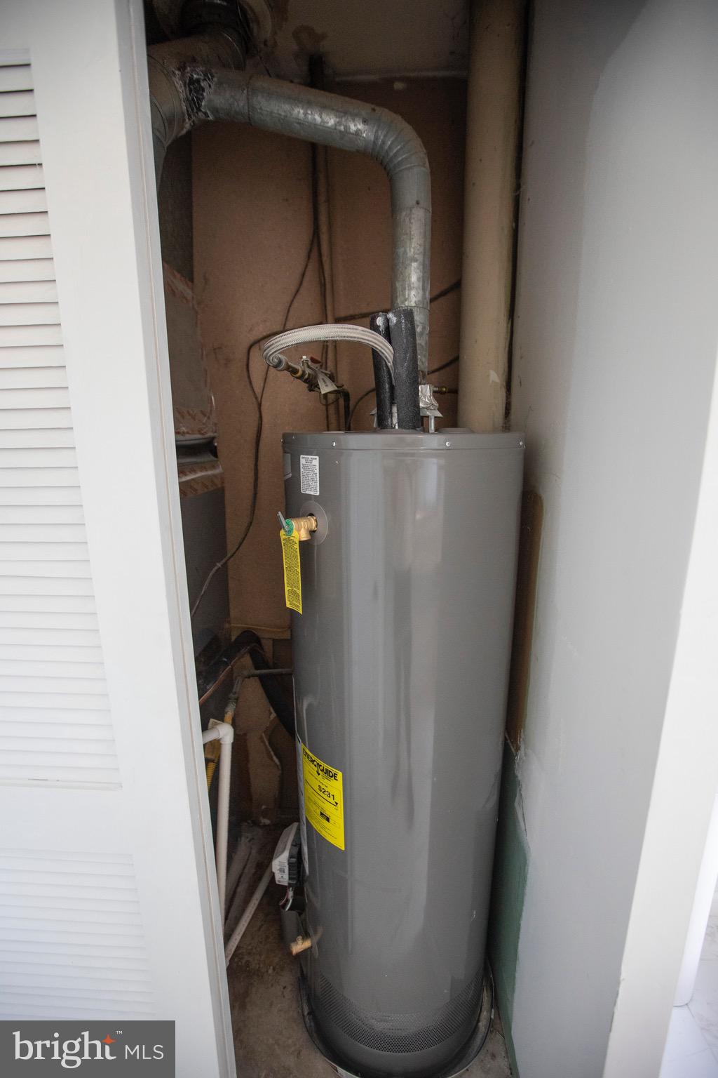 SUBURBIA - Residential