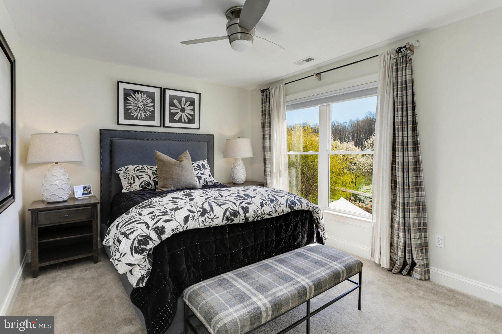 CASTLEBERRY - Residential