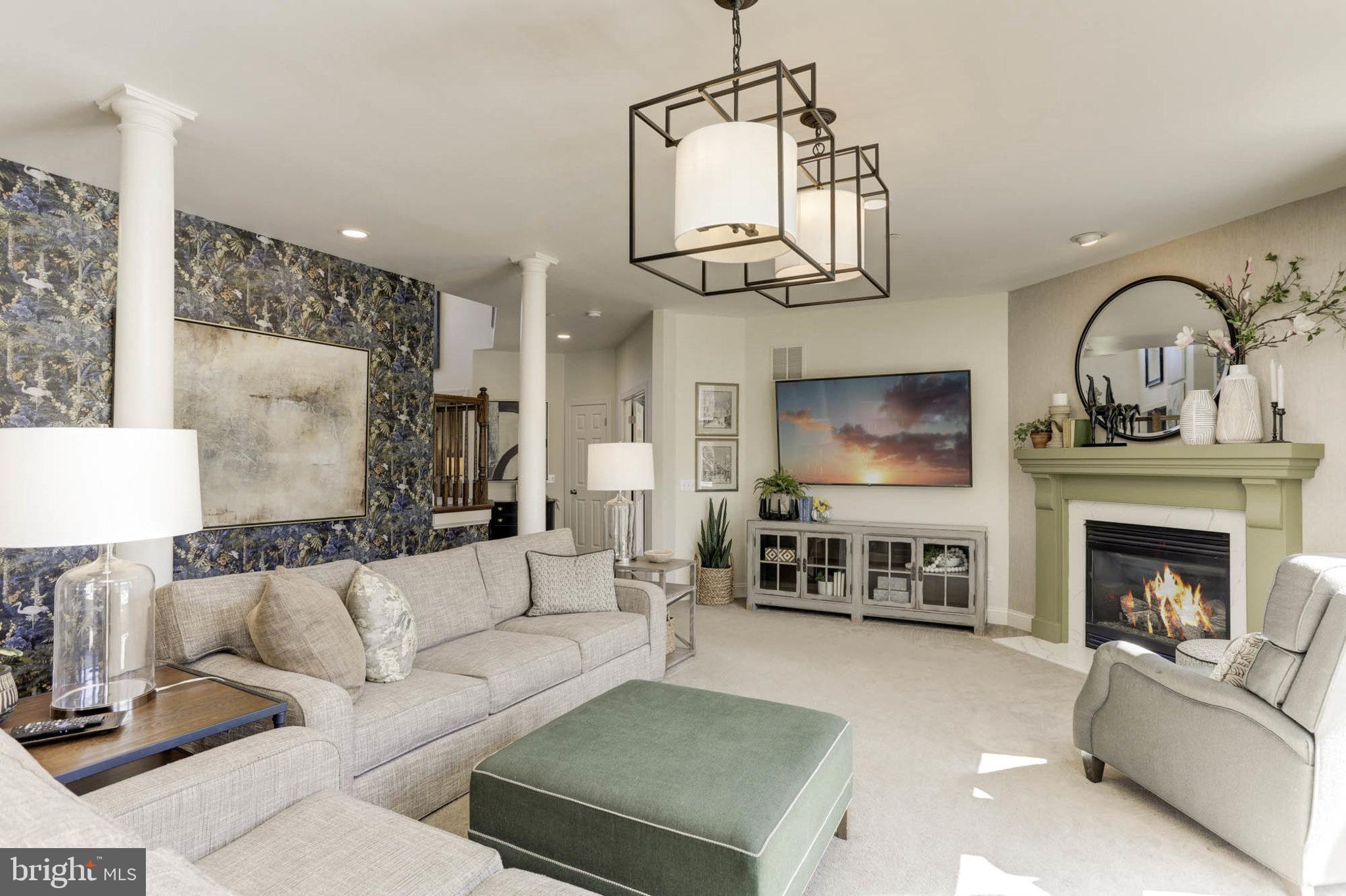 CASTLEBERRY - Residential