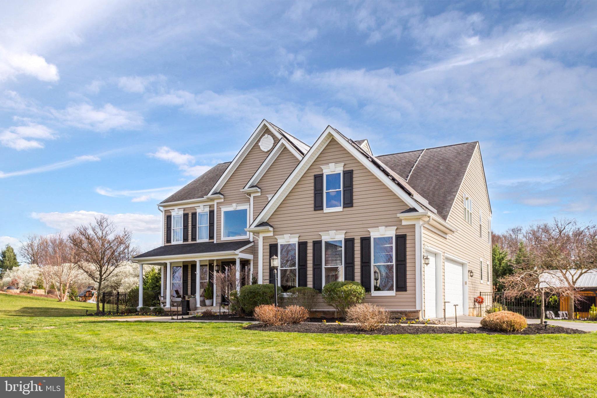 CASTLEBERRY - Residential