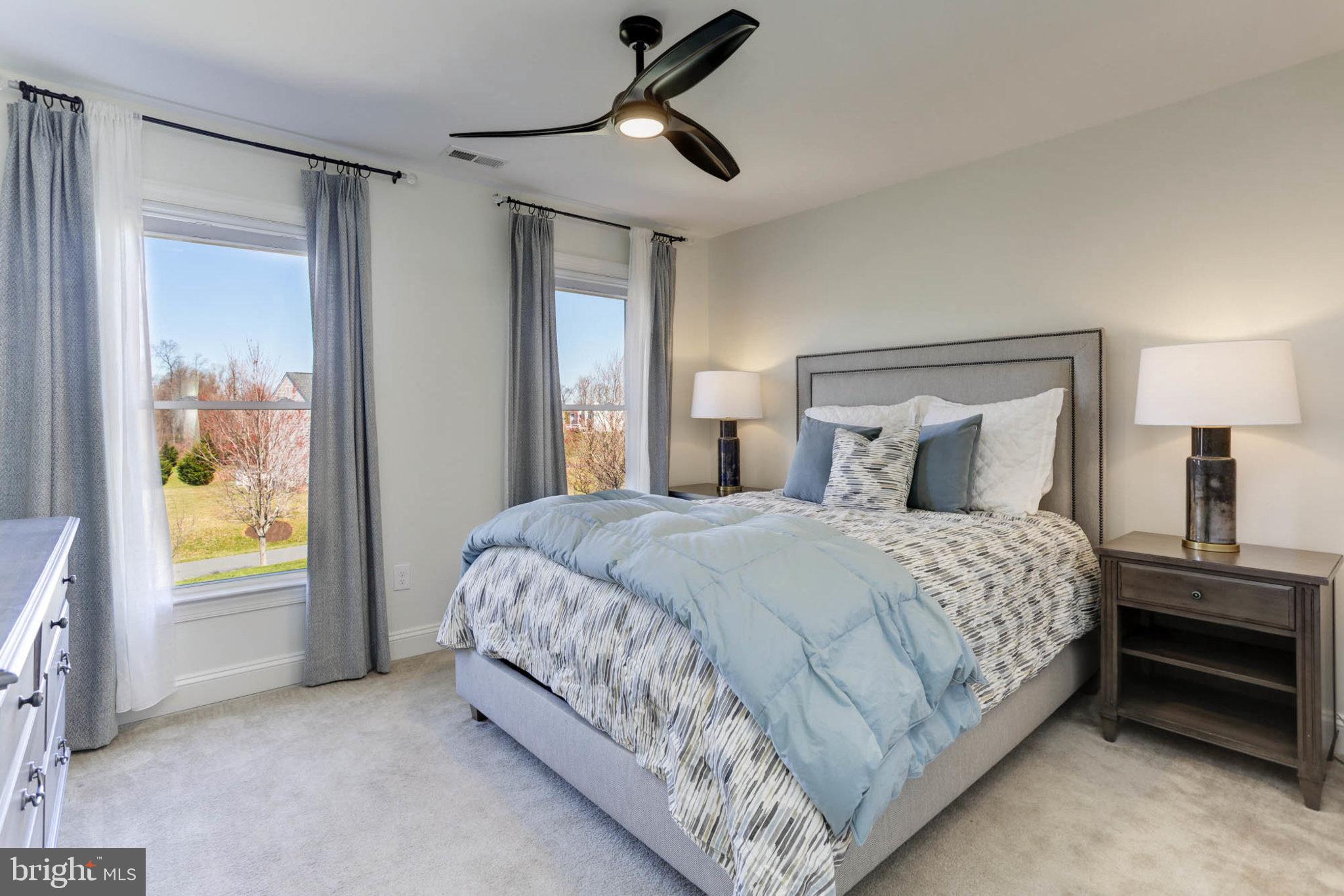 CASTLEBERRY - Residential