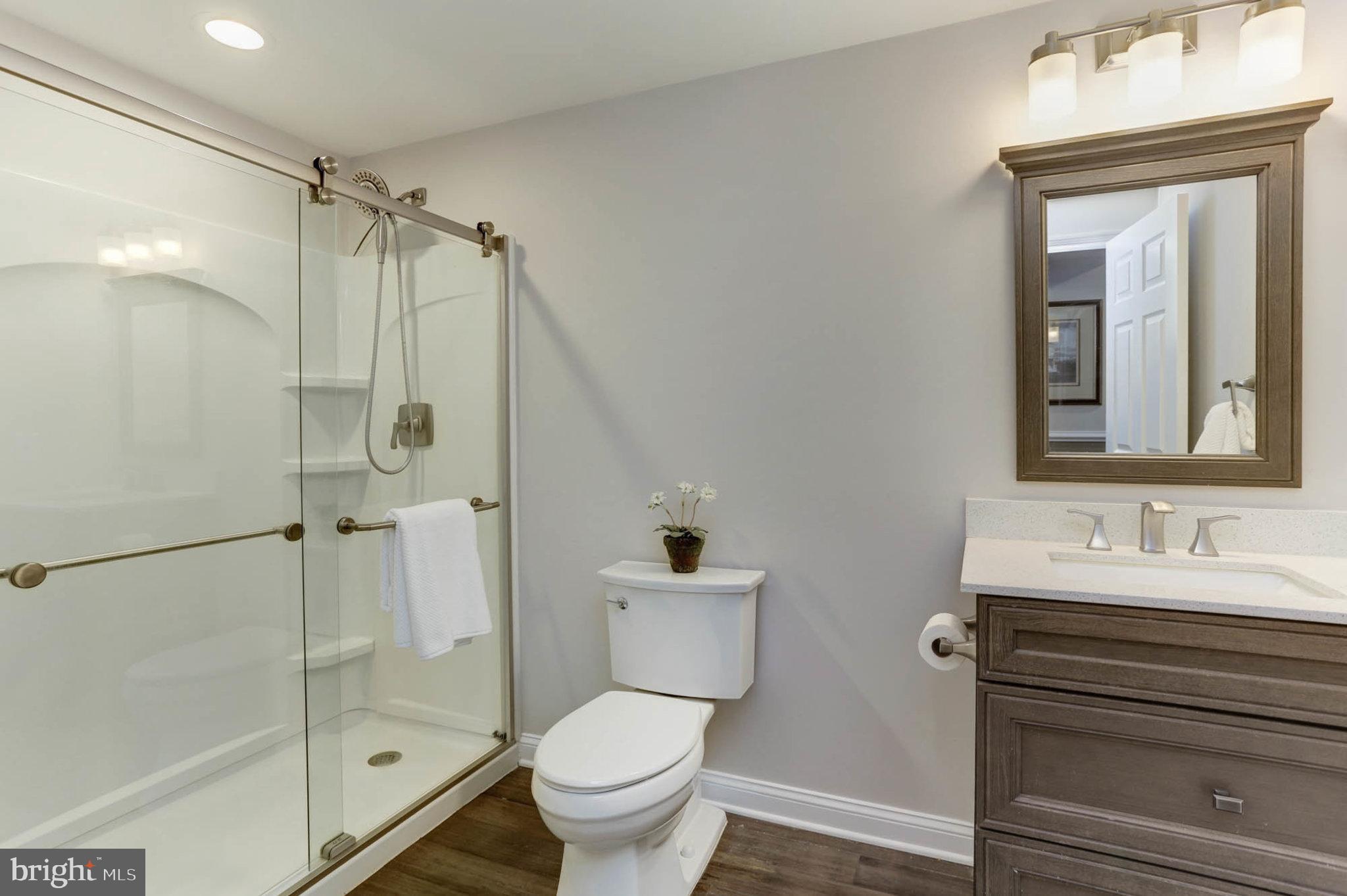 CASTLEBERRY - Residential