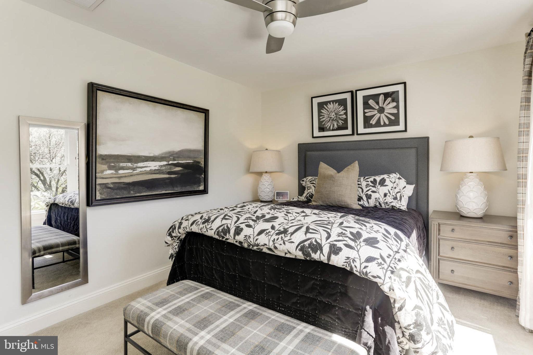 CASTLEBERRY - Residential