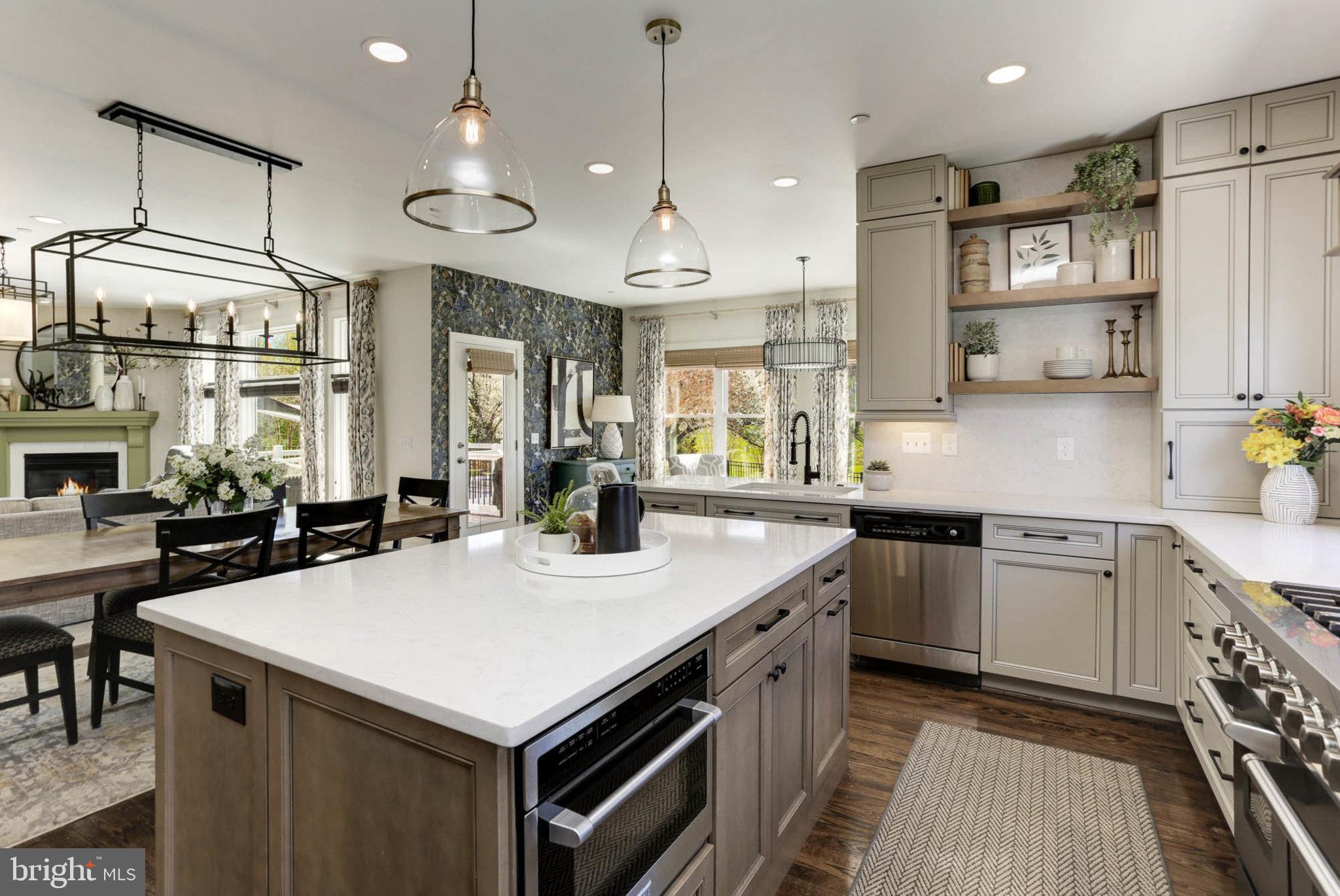 CASTLEBERRY - Residential