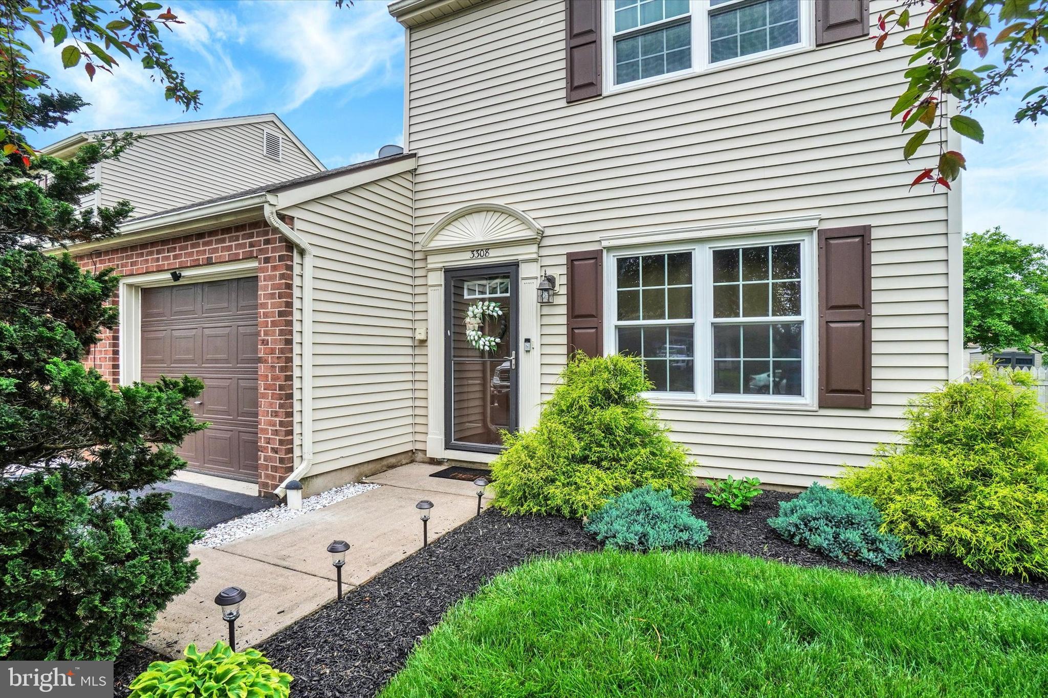 STONEBRIDGE CROSSING - Residential