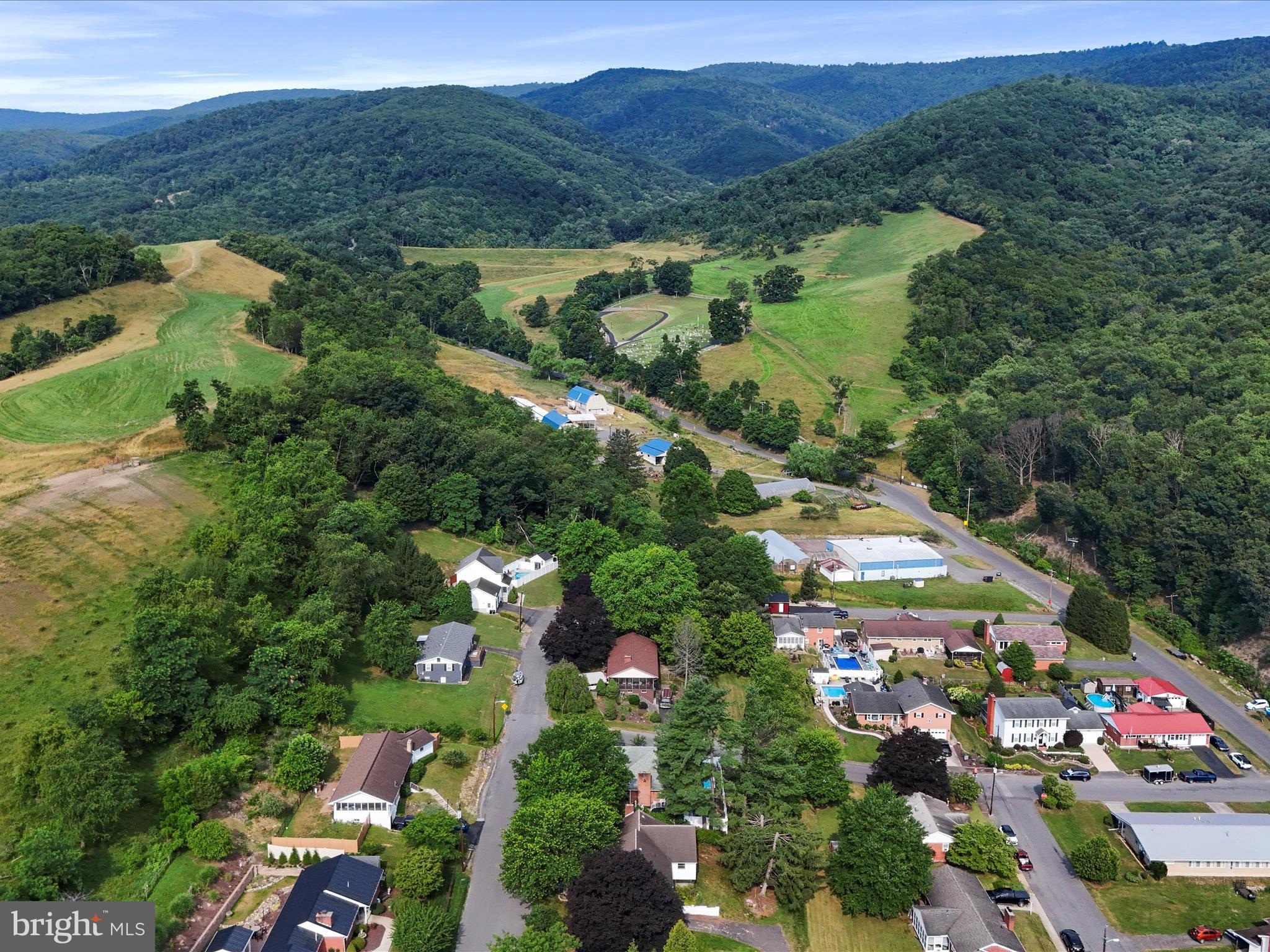 WEST END - Residential