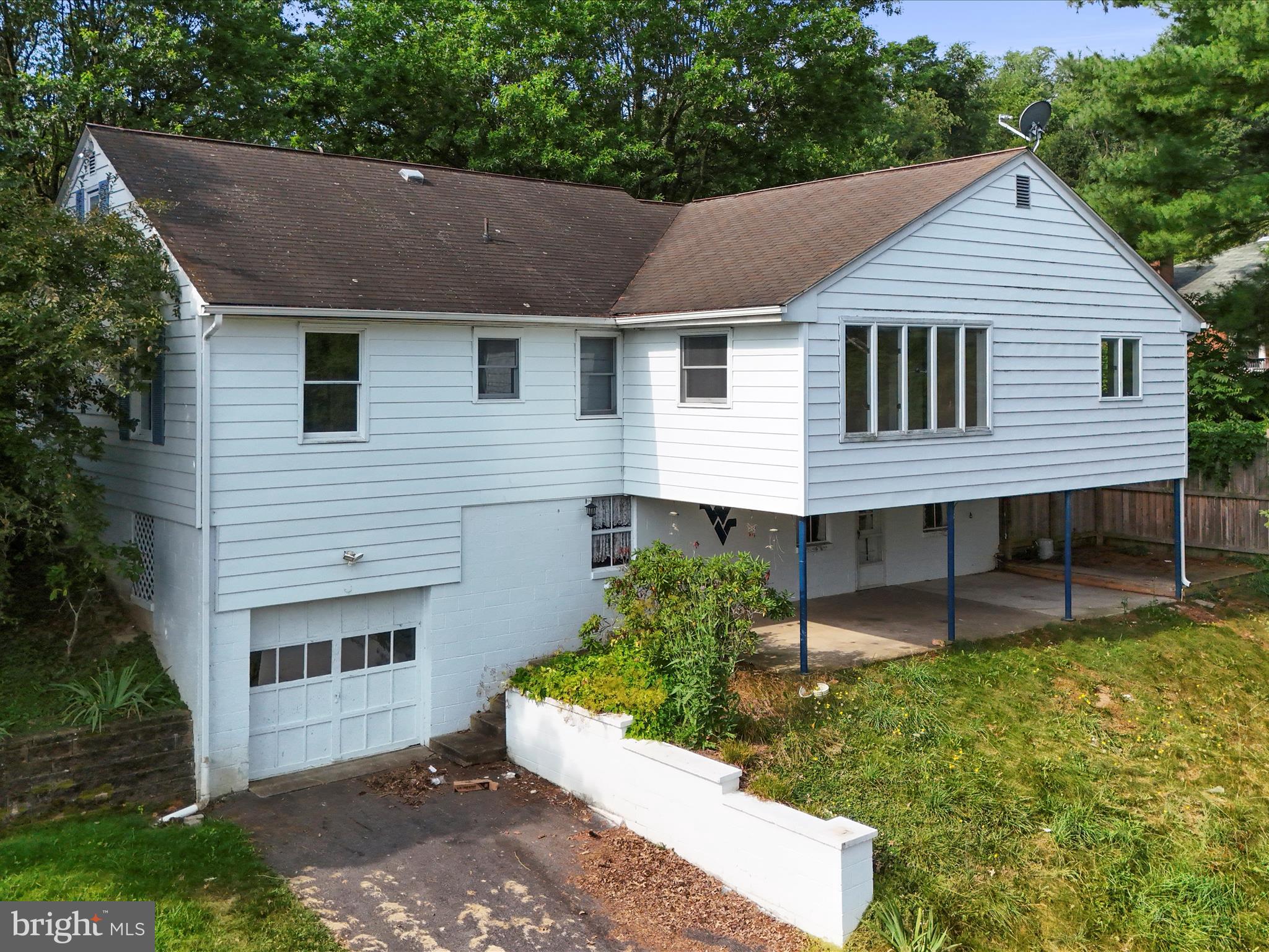 WEST END - Residential