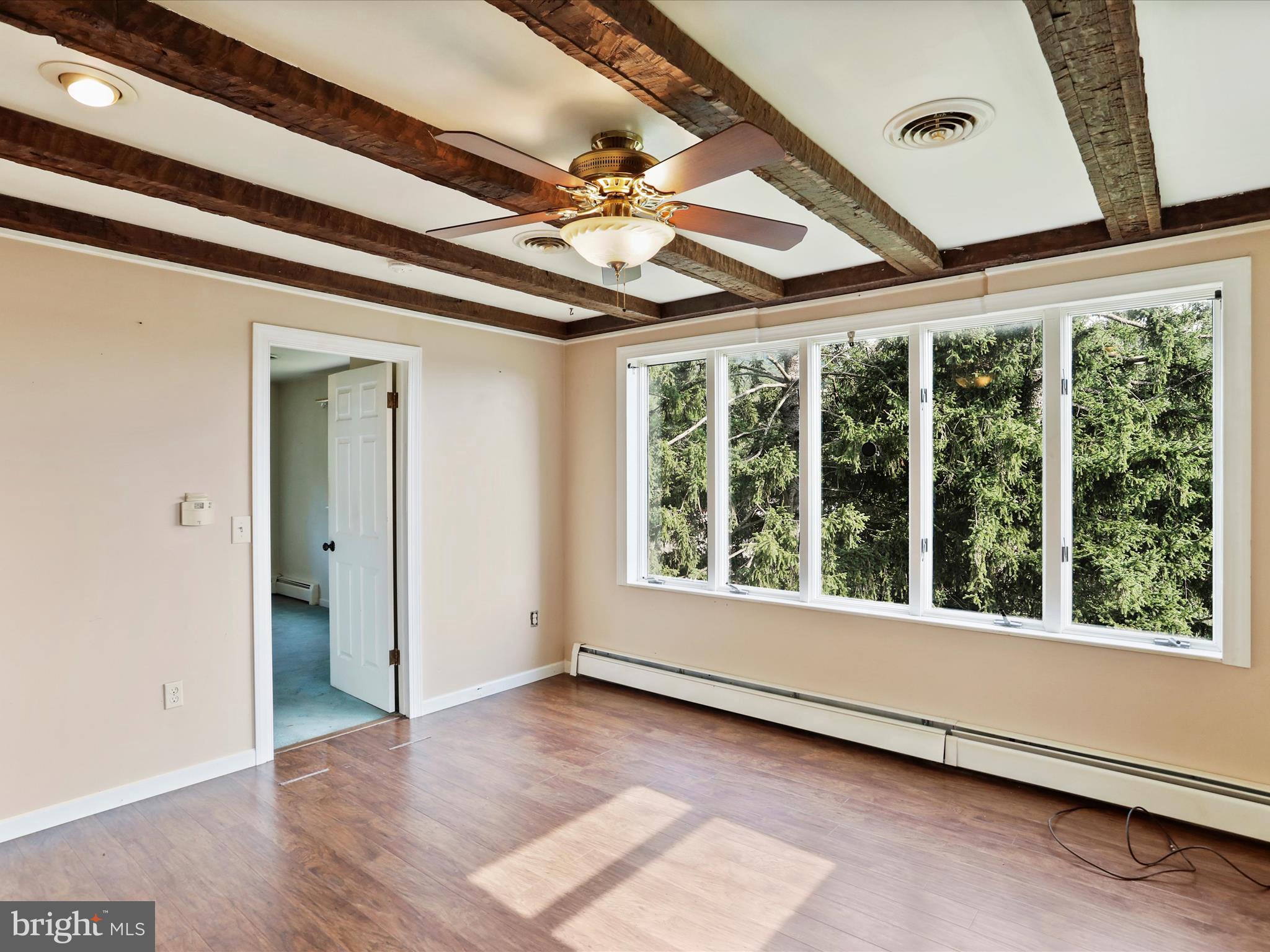 WEST END - Residential