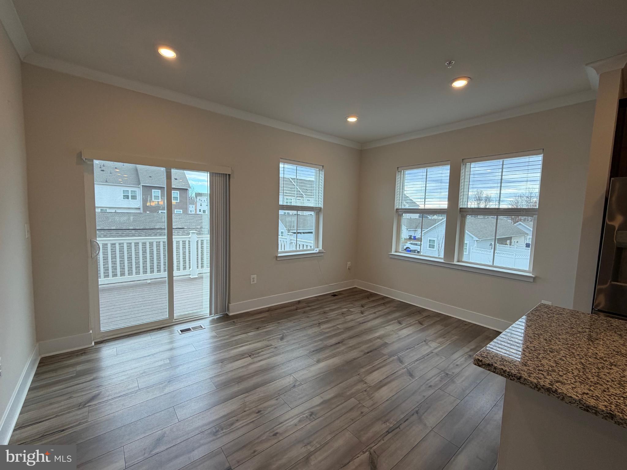 STONEHAVEN - Residential