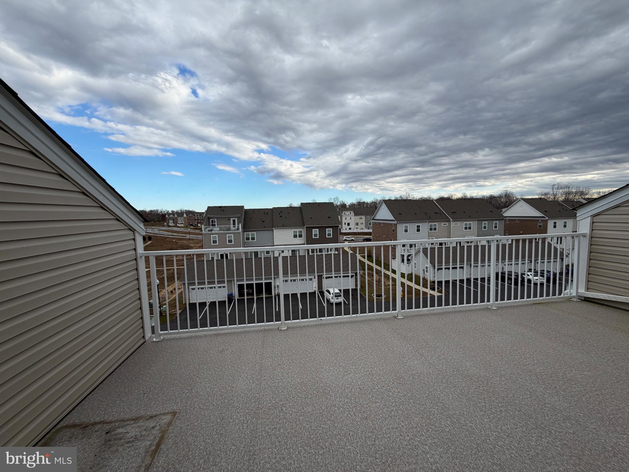 STONEHAVEN - Residential