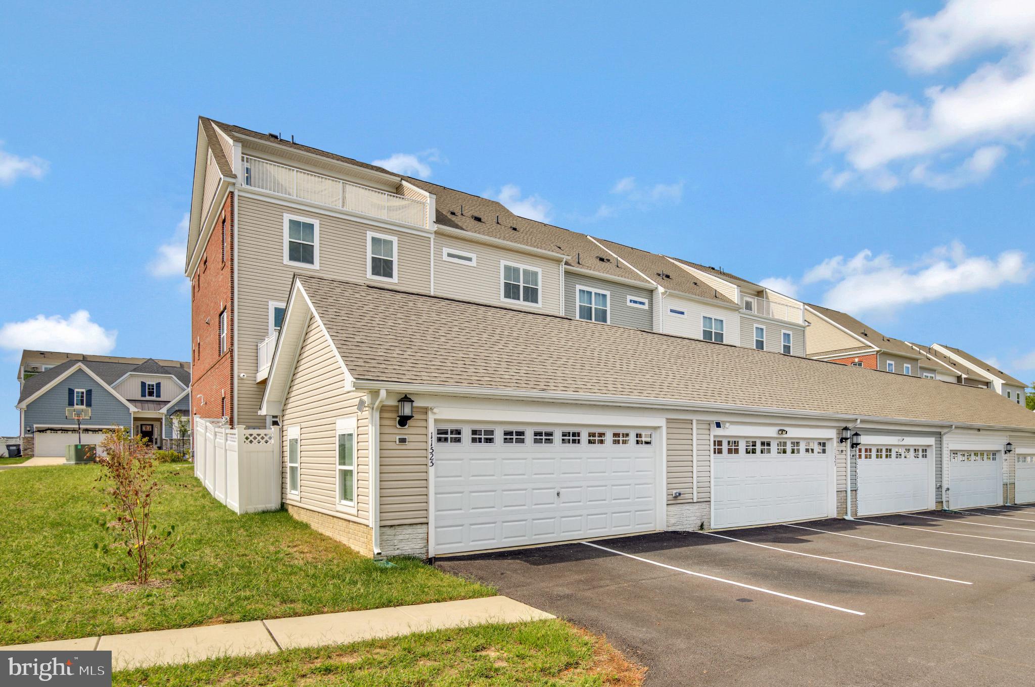 STONEHAVEN - Residential