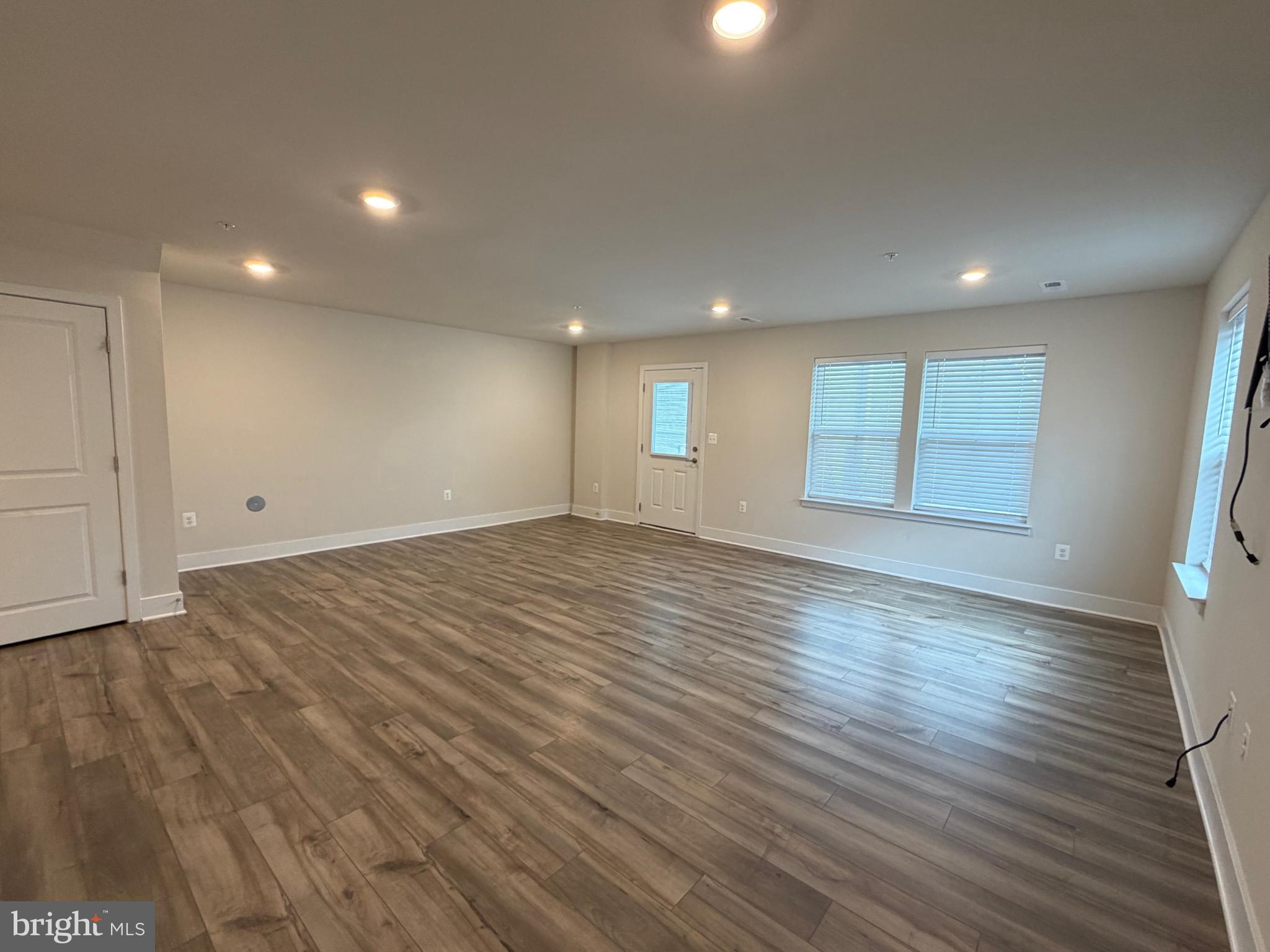 STONEHAVEN - Residential