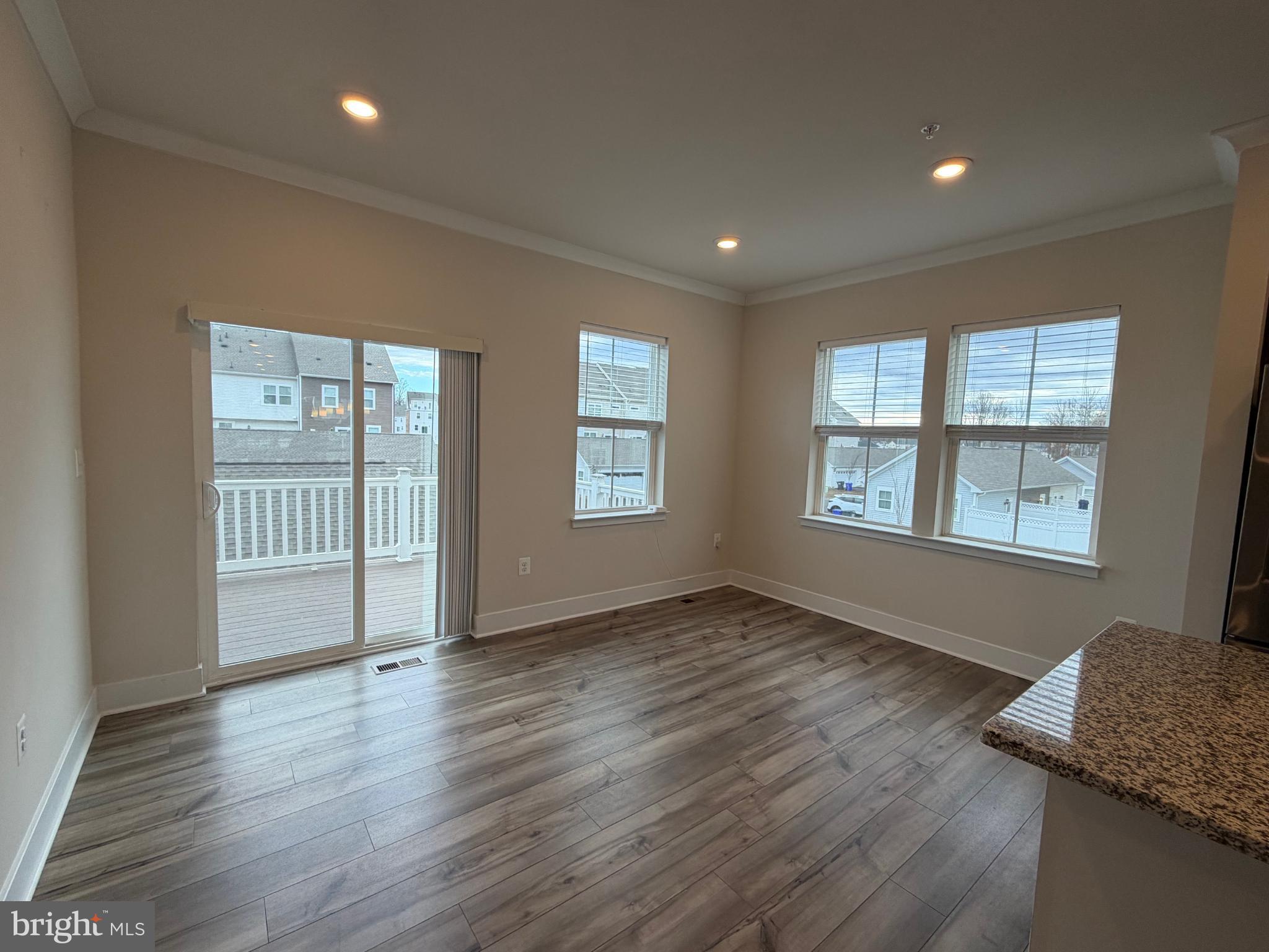 STONEHAVEN - Residential