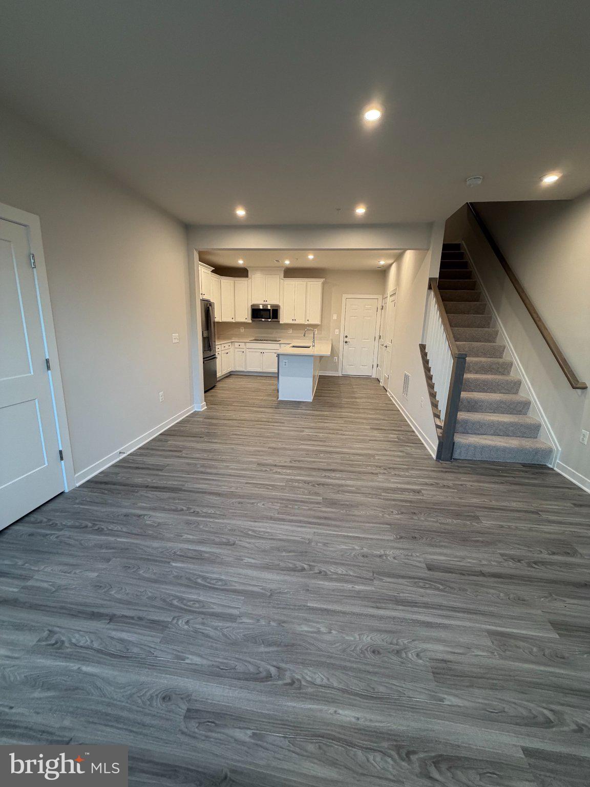 14045 ONYX STREET
