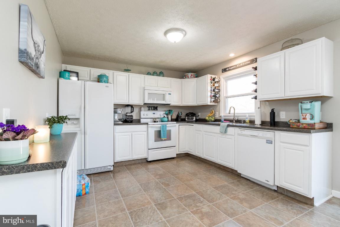 REVA PARK - Residential