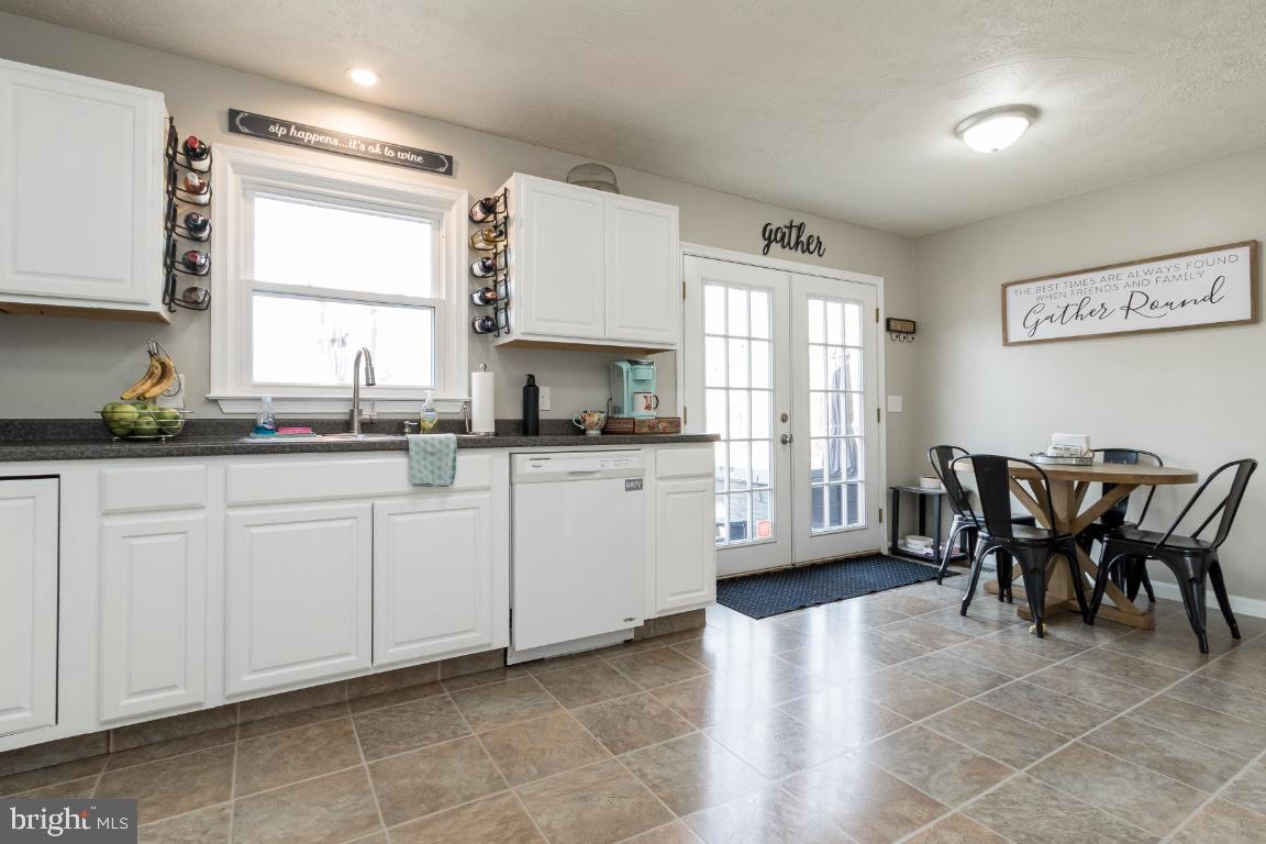 REVA PARK - Residential