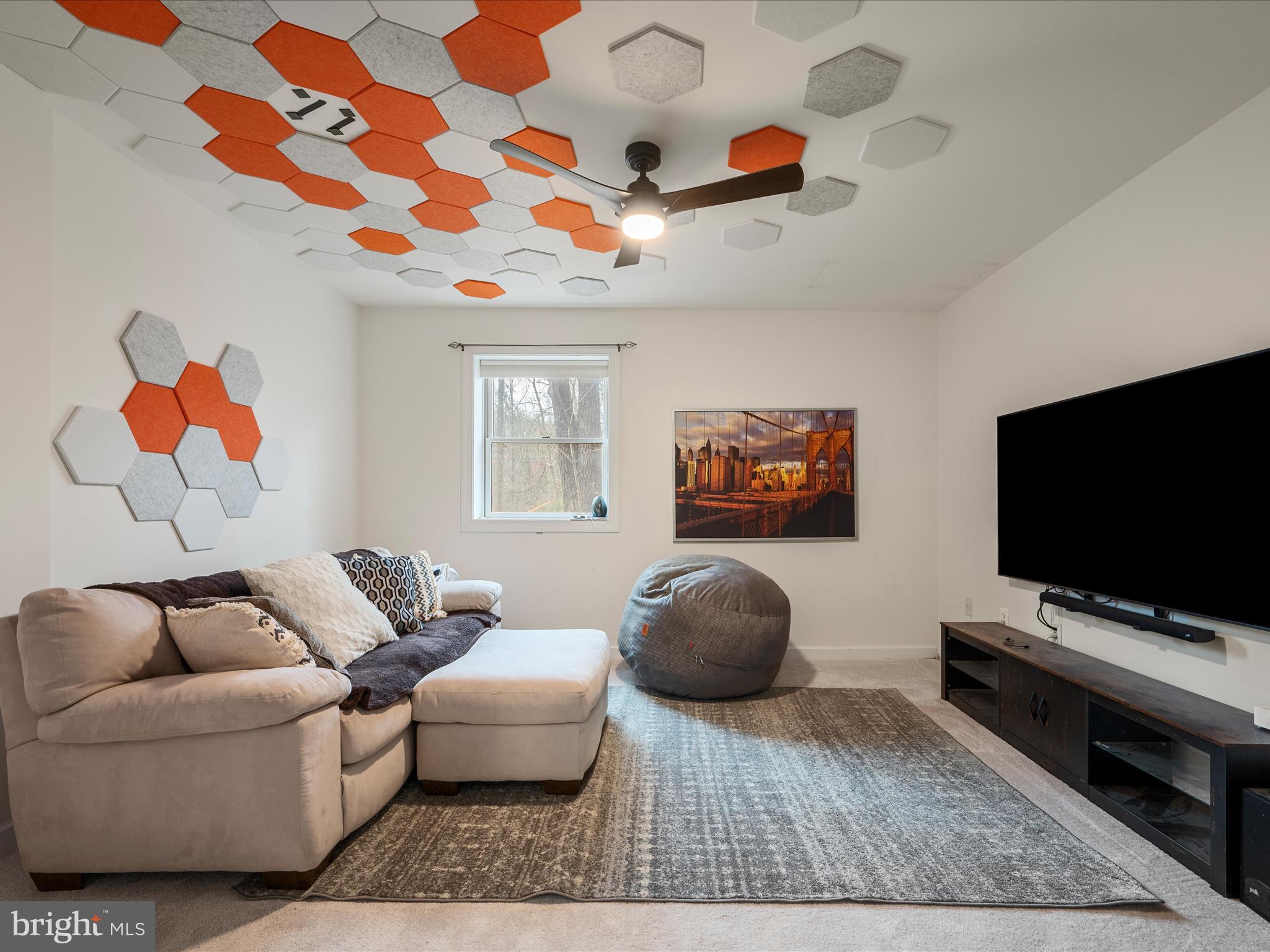 LAKE HOLIDAY ESTATES - Residential