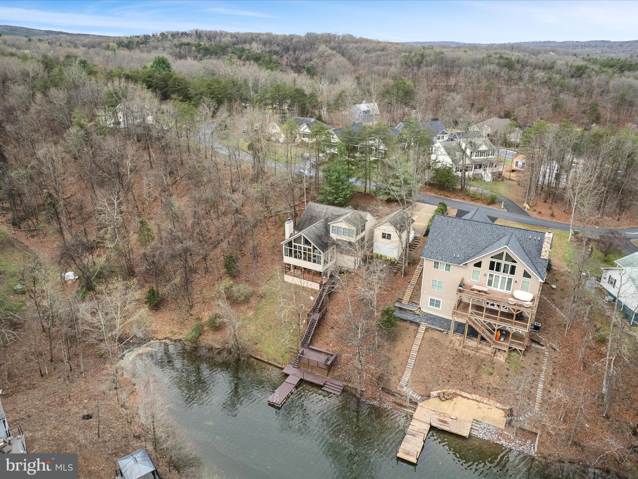 LAKE HOLIDAY ESTATES - Residential