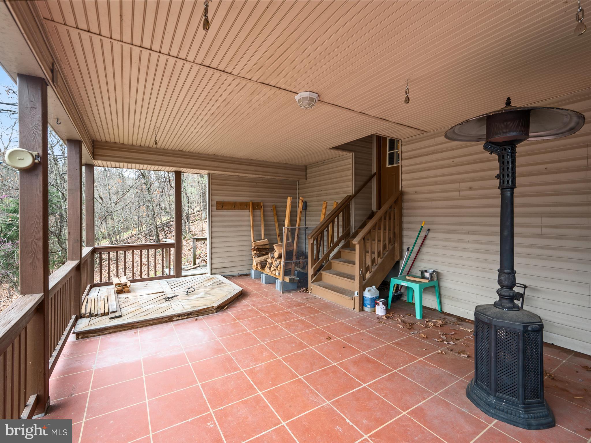 LAKE HOLIDAY ESTATES - Residential