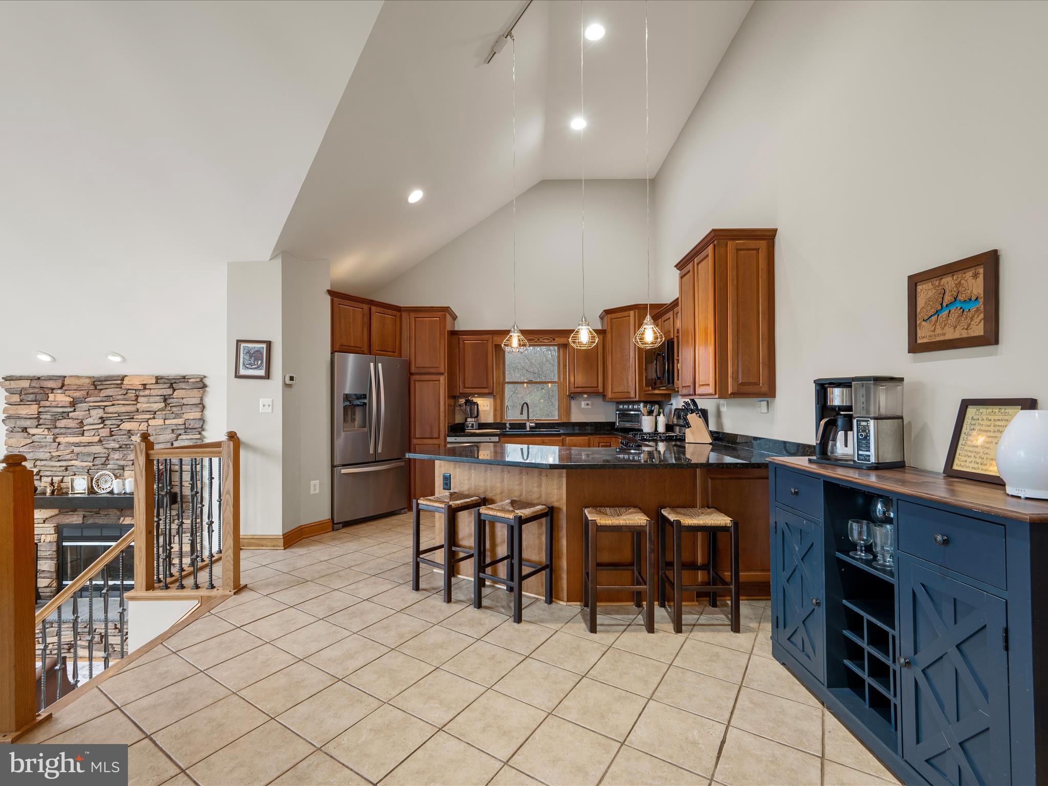 LAKE HOLIDAY ESTATES - Residential