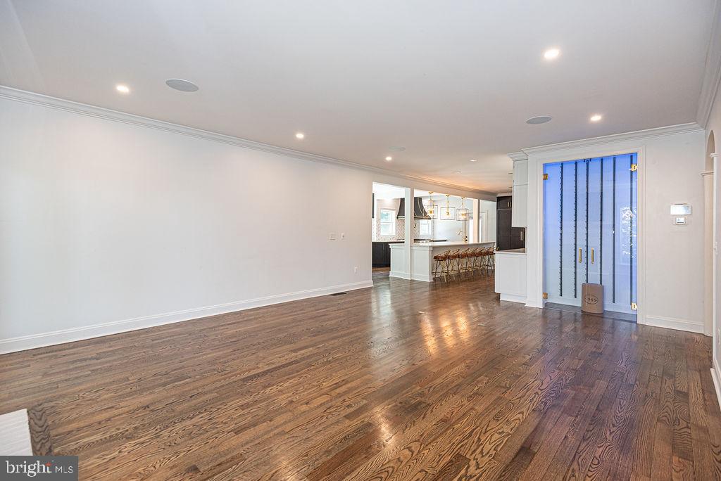 FOX CHAPEL - Residential