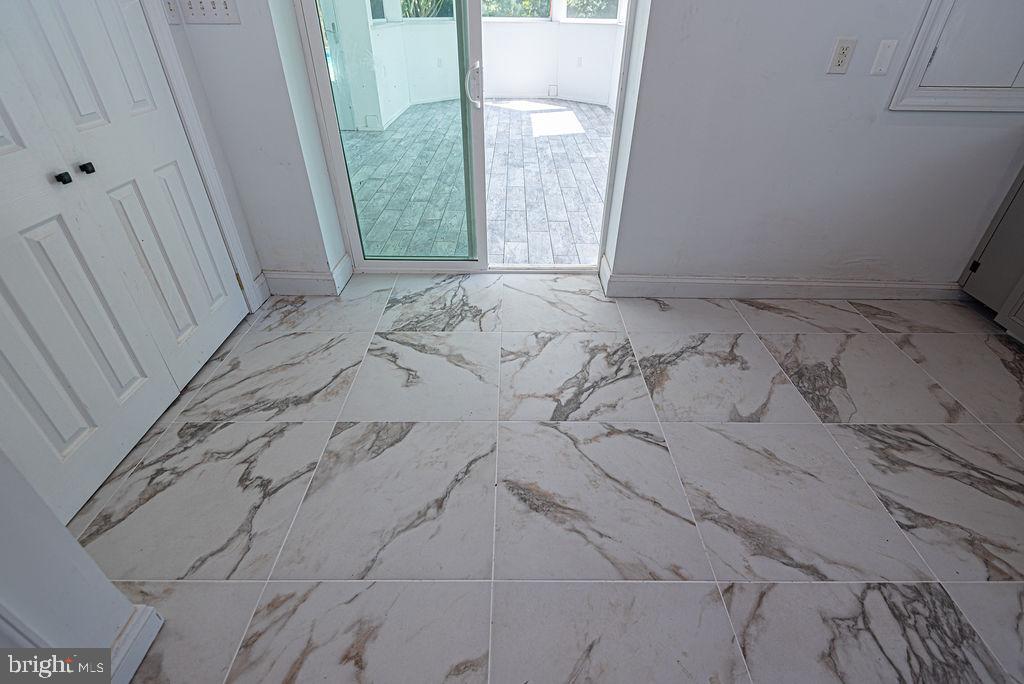 FOX CHAPEL - Residential