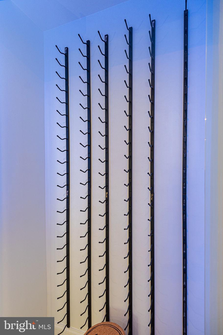 FOX CHAPEL - Residential