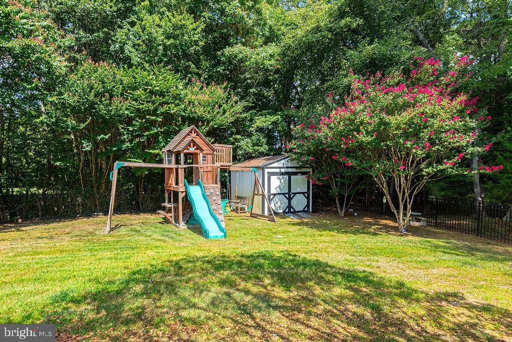 FOX CHAPEL - Residential