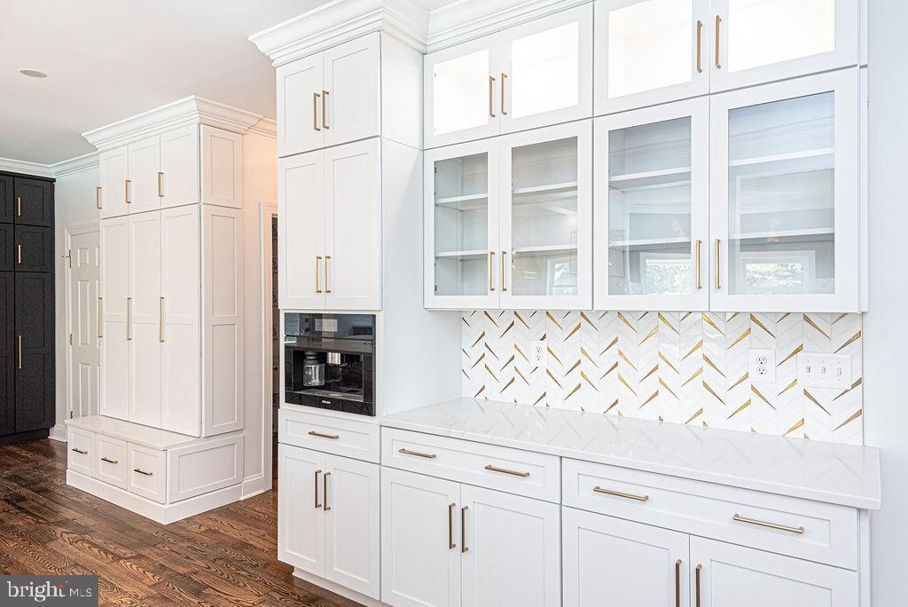 FOX CHAPEL - Residential