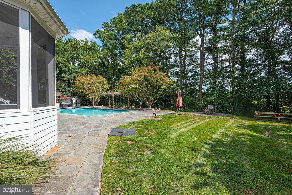 FOX CHAPEL - Residential