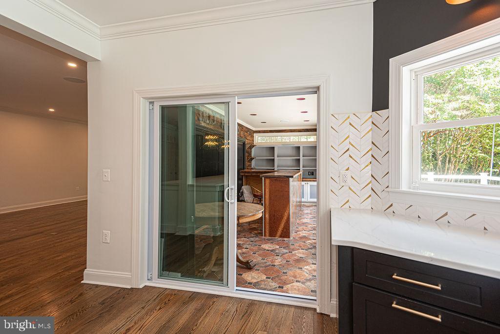 FOX CHAPEL - Residential