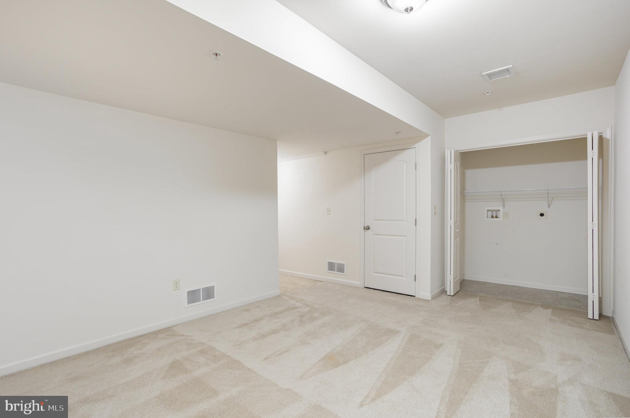 WEATHERSTONE - Residential