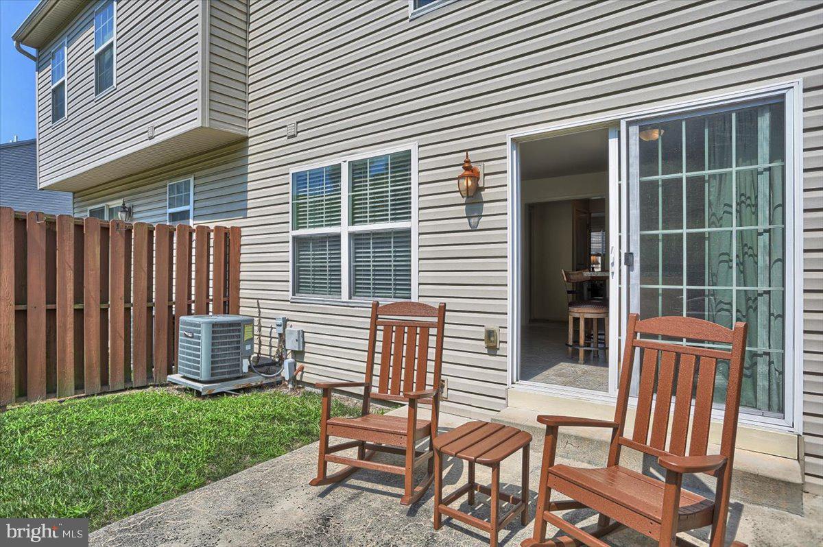 WEATHERSTONE - Residential