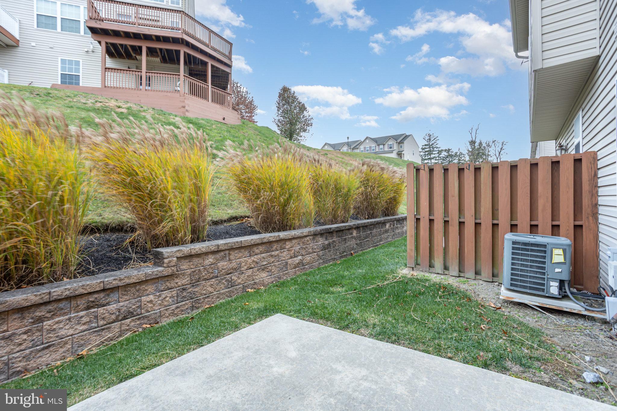 WEATHERSTONE - Residential