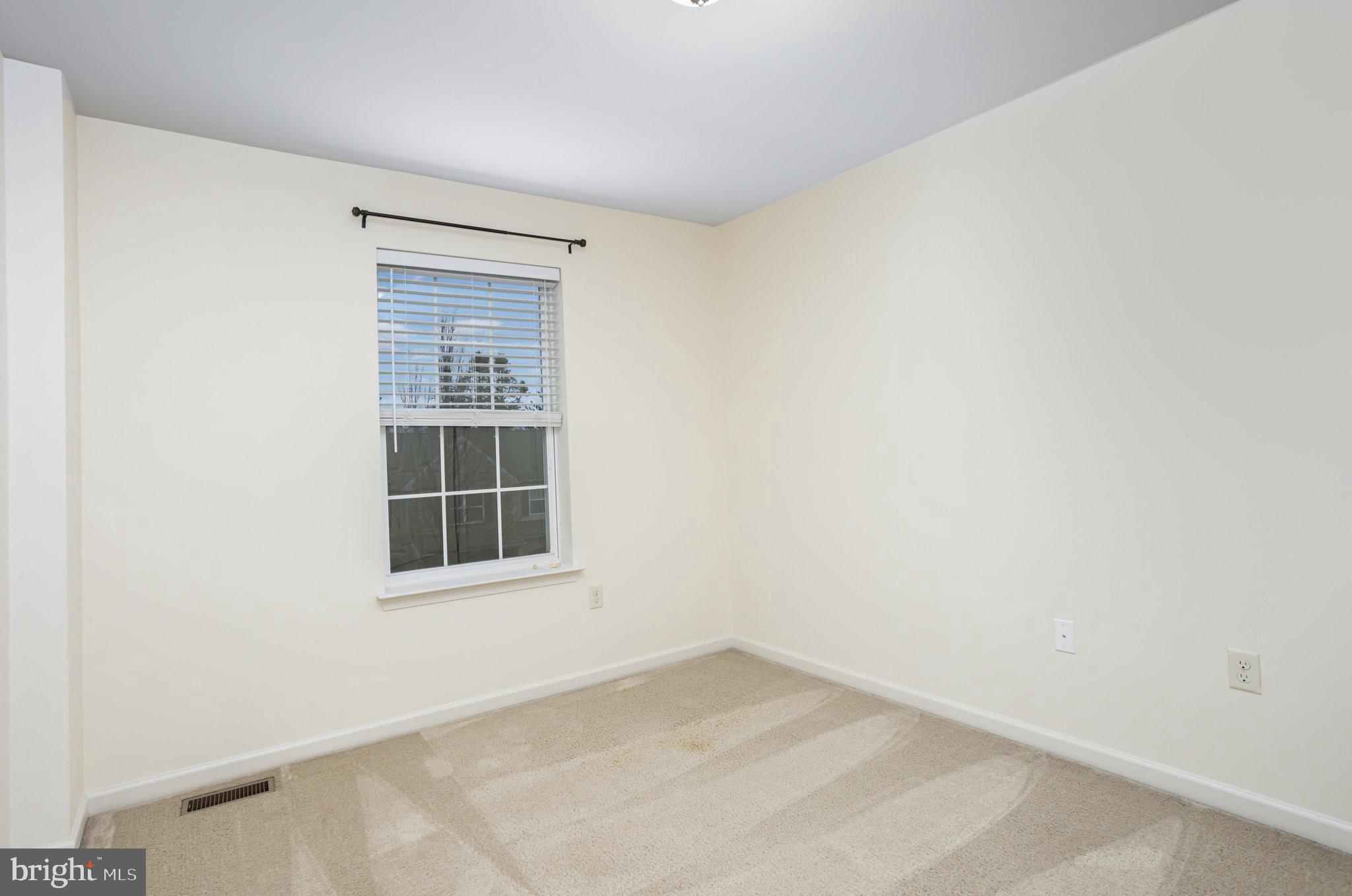 WEATHERSTONE - Residential