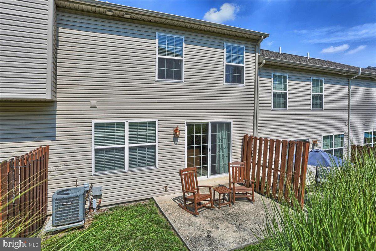 WEATHERSTONE - Residential