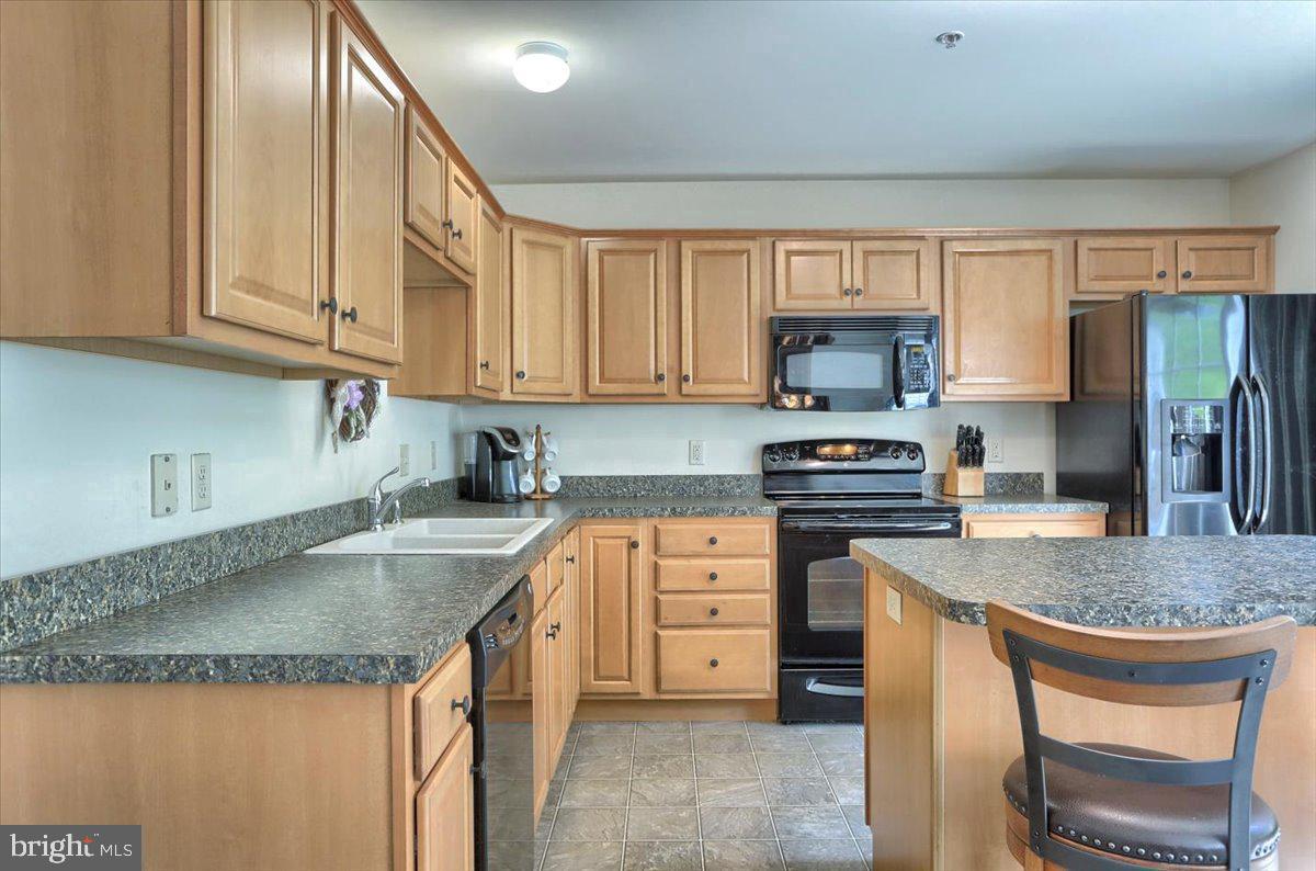 WEATHERSTONE - Residential